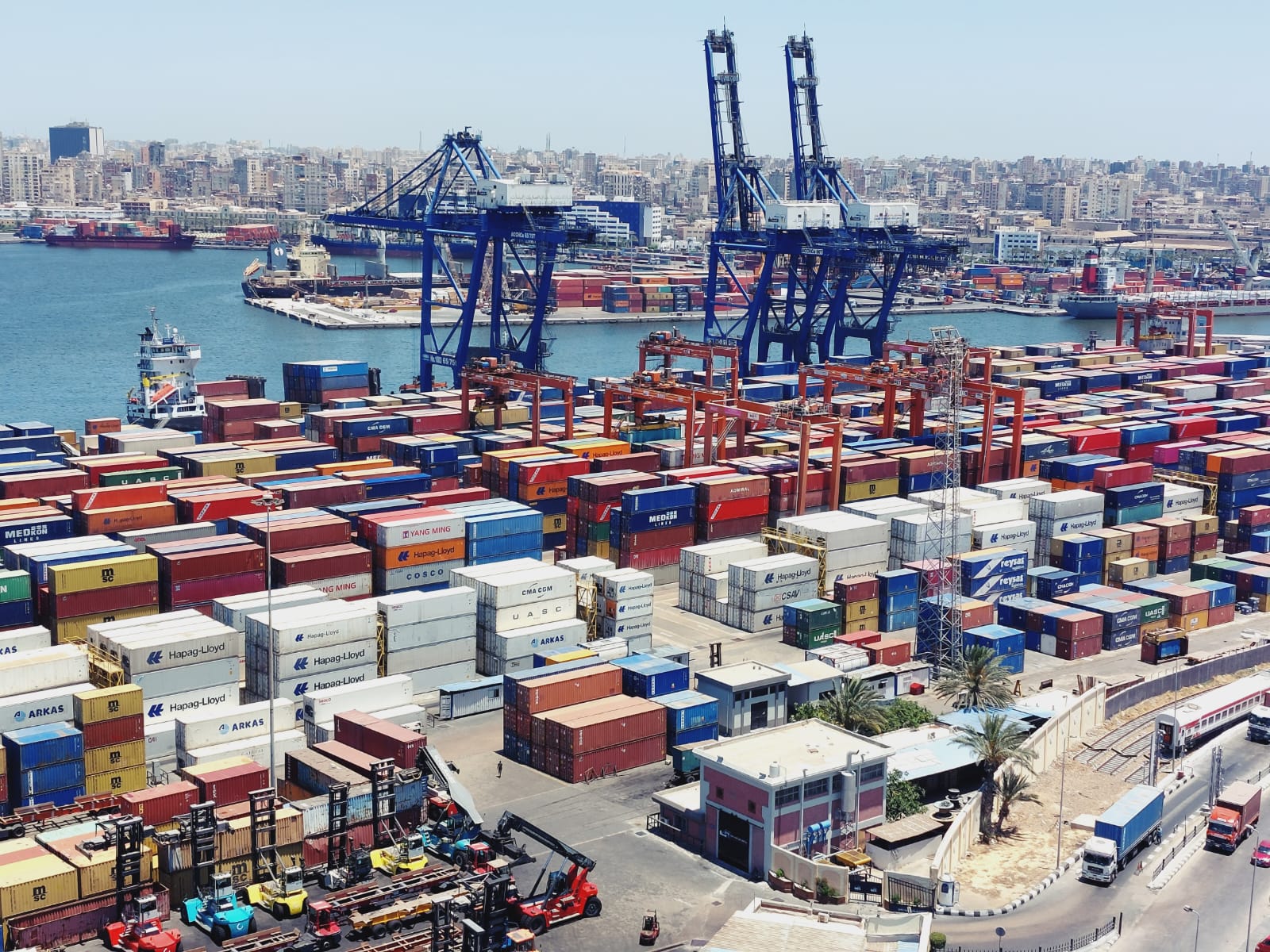 الهيئة العامة لميناء الأسكندرية تحقق نموا ملحوظًا في حركتي التداول والملاحة خلال شهر أغسطس 2022 | الهيئة العامة لميناء الإسكندرية